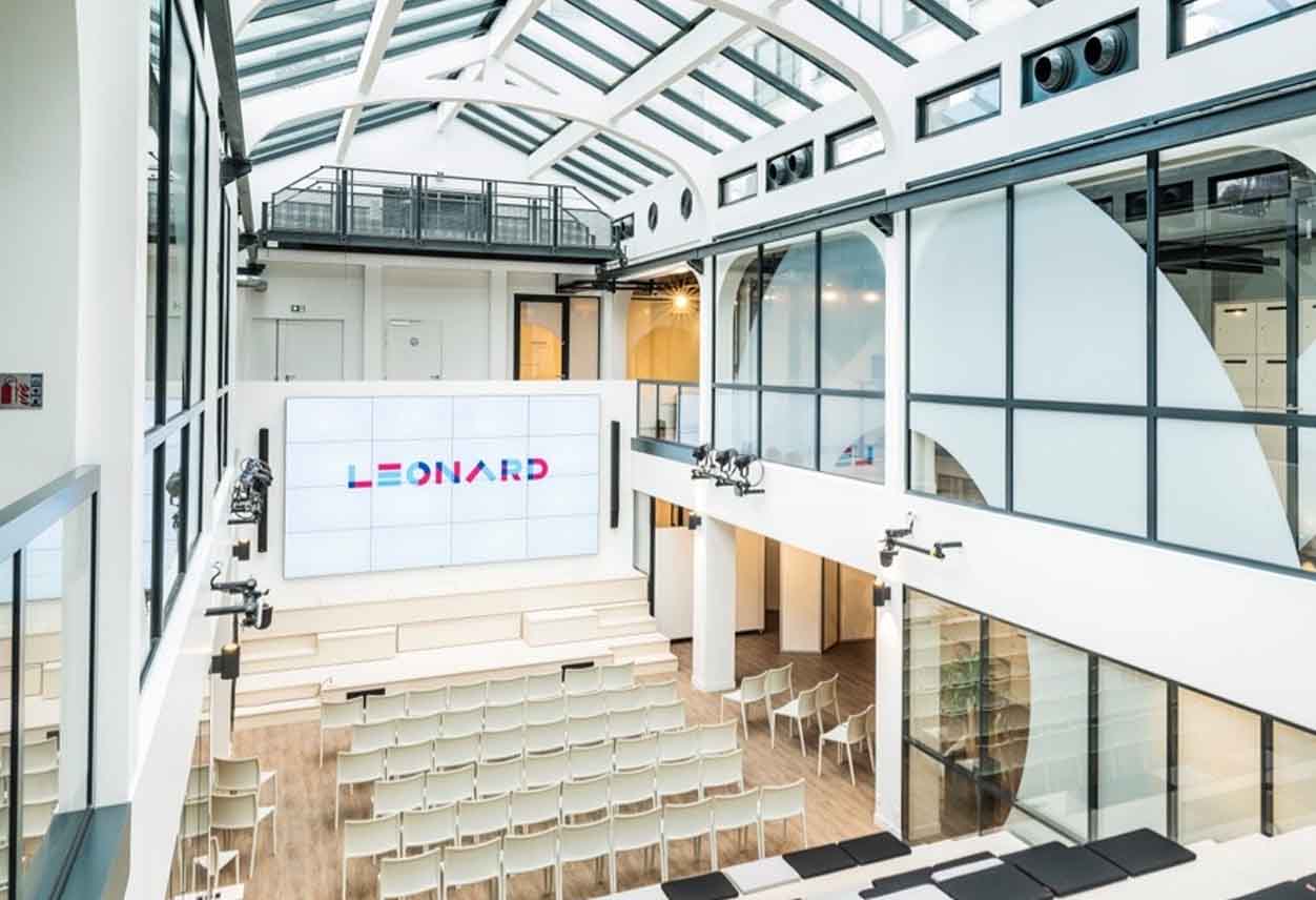 Oficinas de Leonard en París
